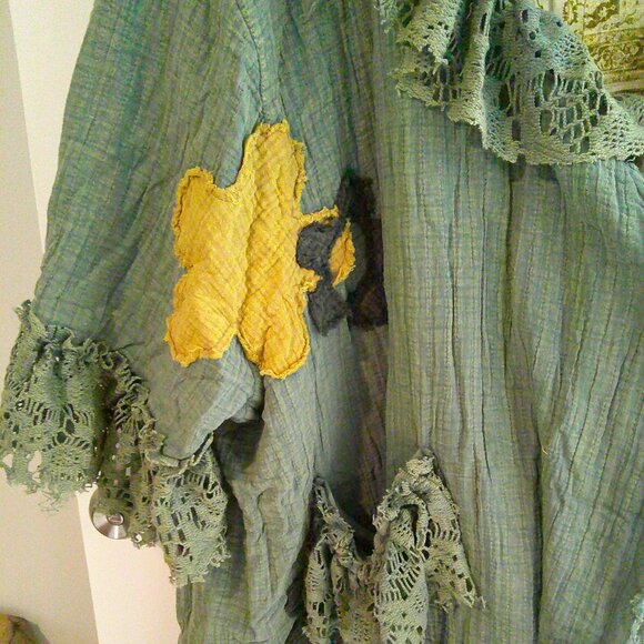 ππOli & Hali LAST ONE! FLOWER PATCHWORK LACE RUFFLE DUSTER NWT Sz L - Picture 13 of 15